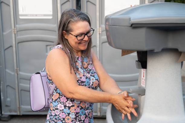 Best Sanitation services for porta potties  in North Kingsville, OH